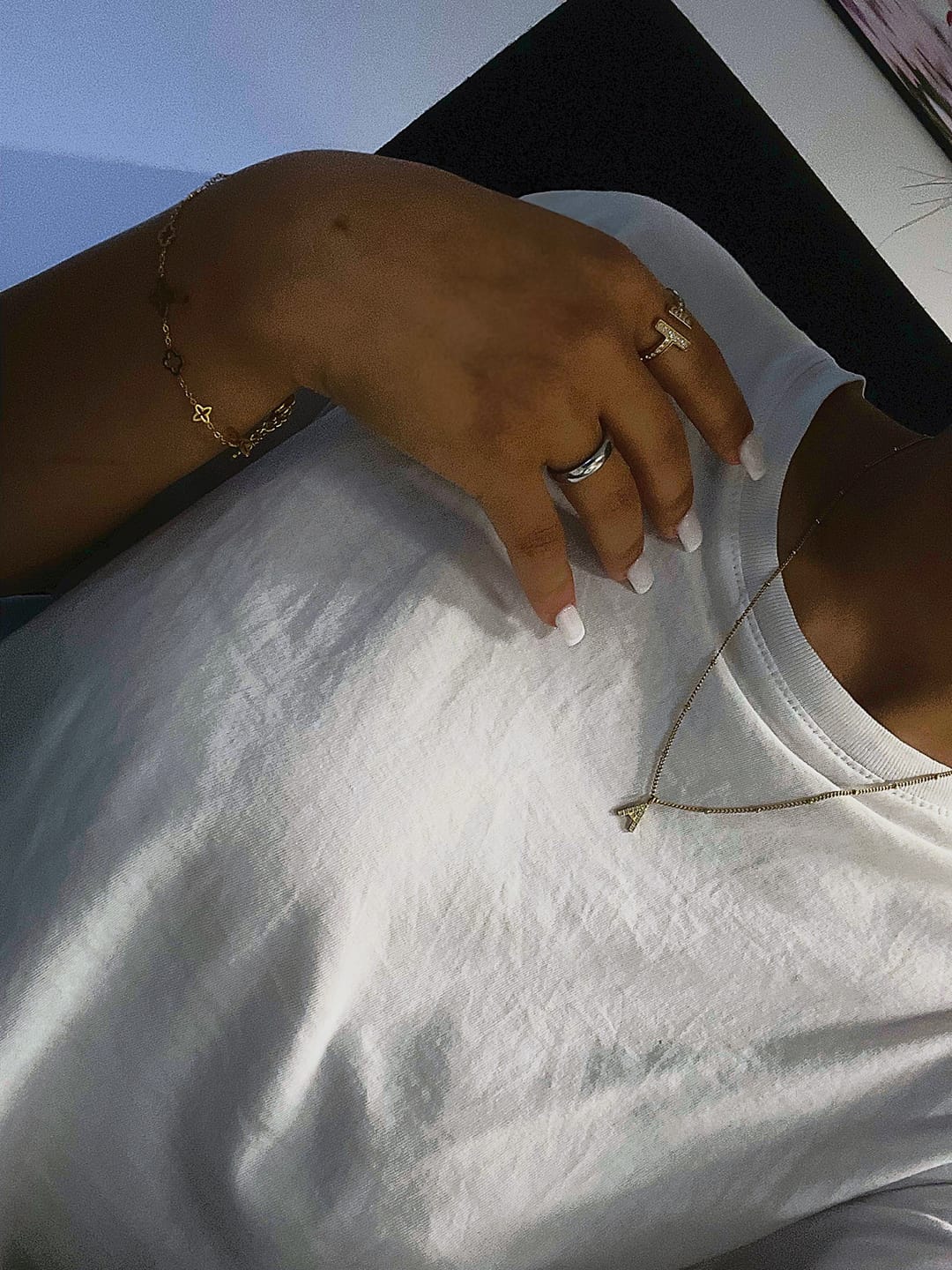 Customer photo review of Dots Letter Halskette | 18K vergoldet