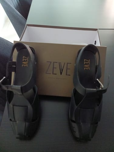 Customer photo review of Liam Caged Sandal - Solid Black