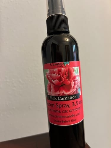 Customer photo review of Pink Carnation, 3.5 oz Room Spray