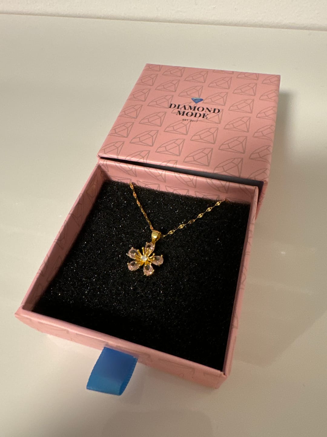 Customer photo review of Sakura Flower Kette | 925 Echtsilber