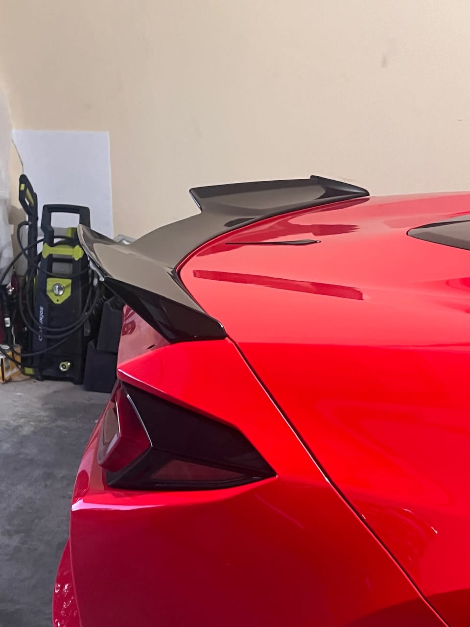 Customer photo review of Chevrolet Corvette C8 Z06 Visible Rear Ducktail Spoiler