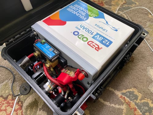 Customer photo review of Victron SmartShunt 500AMP/50MV Bluetooth Smart Battery Shunt [SHU050150050] - HQ2204PRETE - YARD SALE