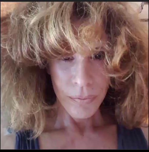 Customer photo review of lip liner perfect