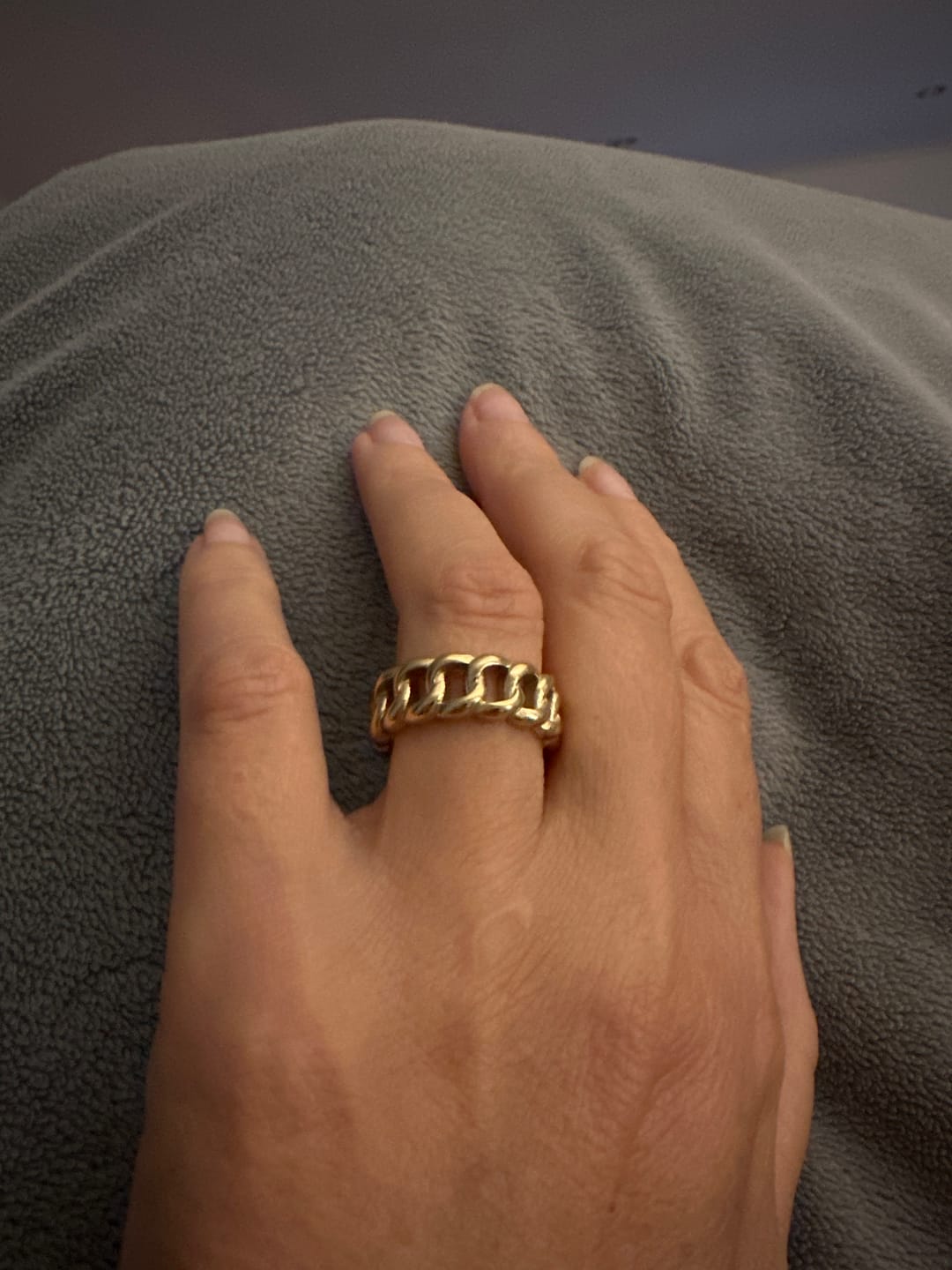 Customer photo review of Liberi Ring in Gold