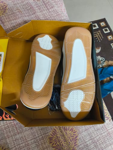 Customer photo review of XANDER Brown Black Men's casual sneaker