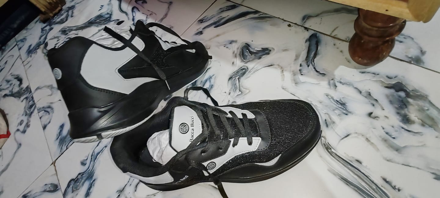 Customer photo review of Bacca Bucci Jump