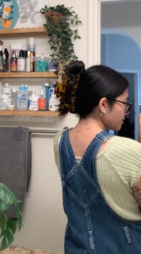 Customer photo review of XL Dreamy Claw Clip