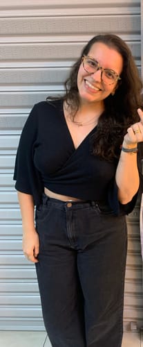 Luciana L. review of Calça Jeans Wide Leg Buriti Preto image 1 out of 1