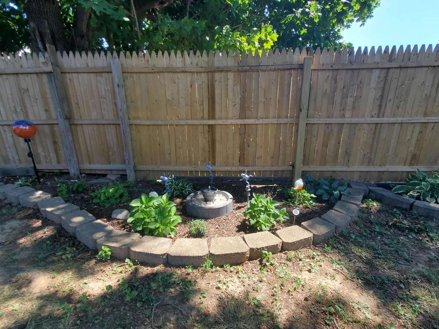 Customer photo review of Lago 22.5" Instant Pond Fountain