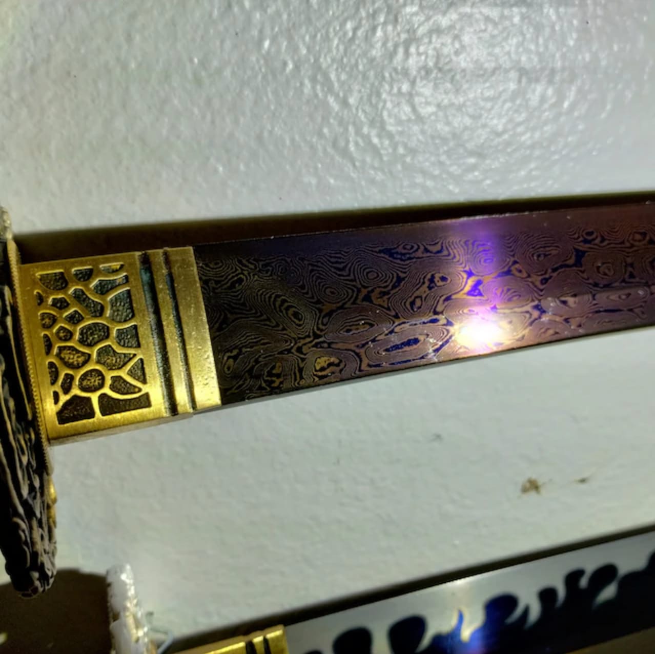 Customer photo review of Damascus samurai sword