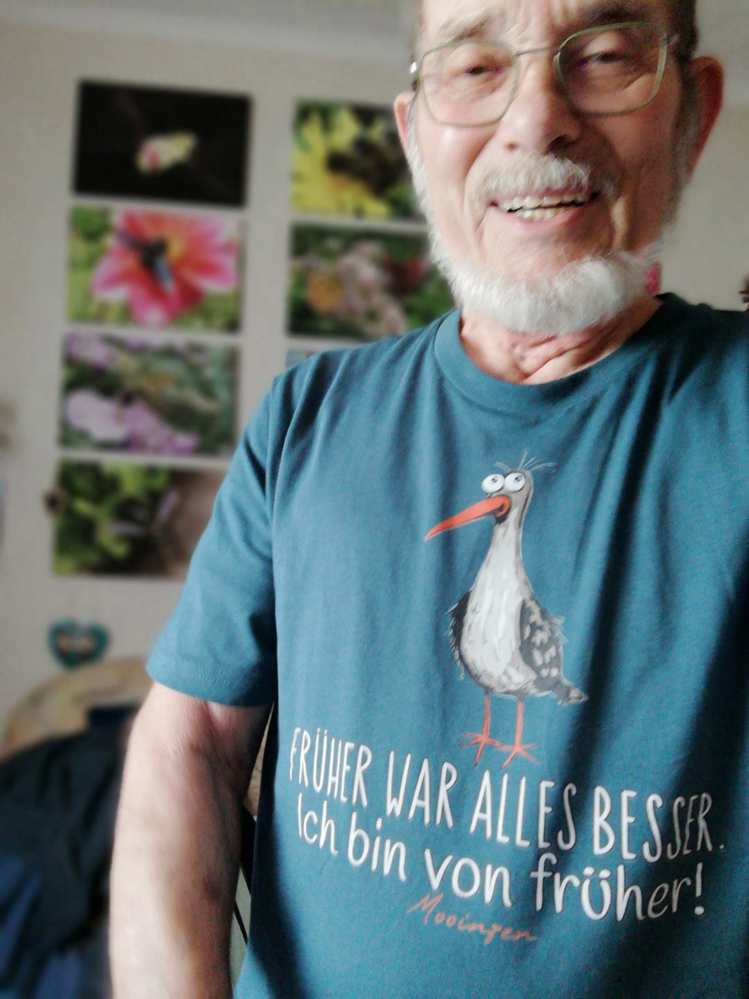 Customer photo review of Früher war alles besser! · Herren Premium Bio T-Shirt