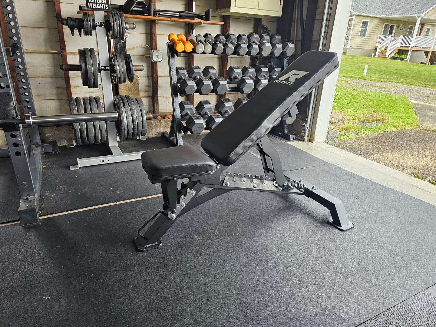 Customer photo review of RitFit 1300LB Adjustable Weight Bench BWB01