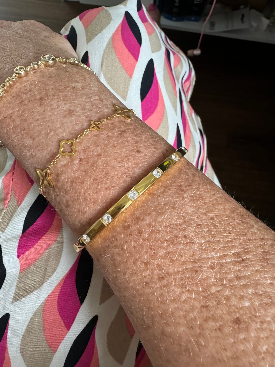Customer photo review of Lola Armreif | 18K vergoldet