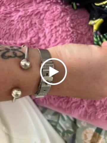 Customer video review of Mesh bracelet silver