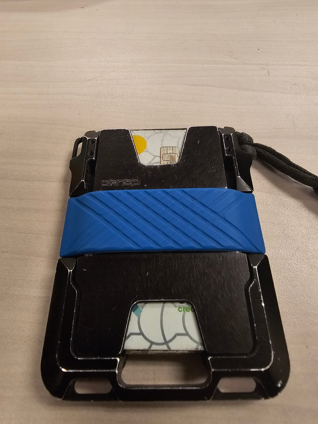 Customer photo review of VERTCIAL WALLET BANDS (M-Series, S1 Stealth Wallet and MC01 Money Clip)