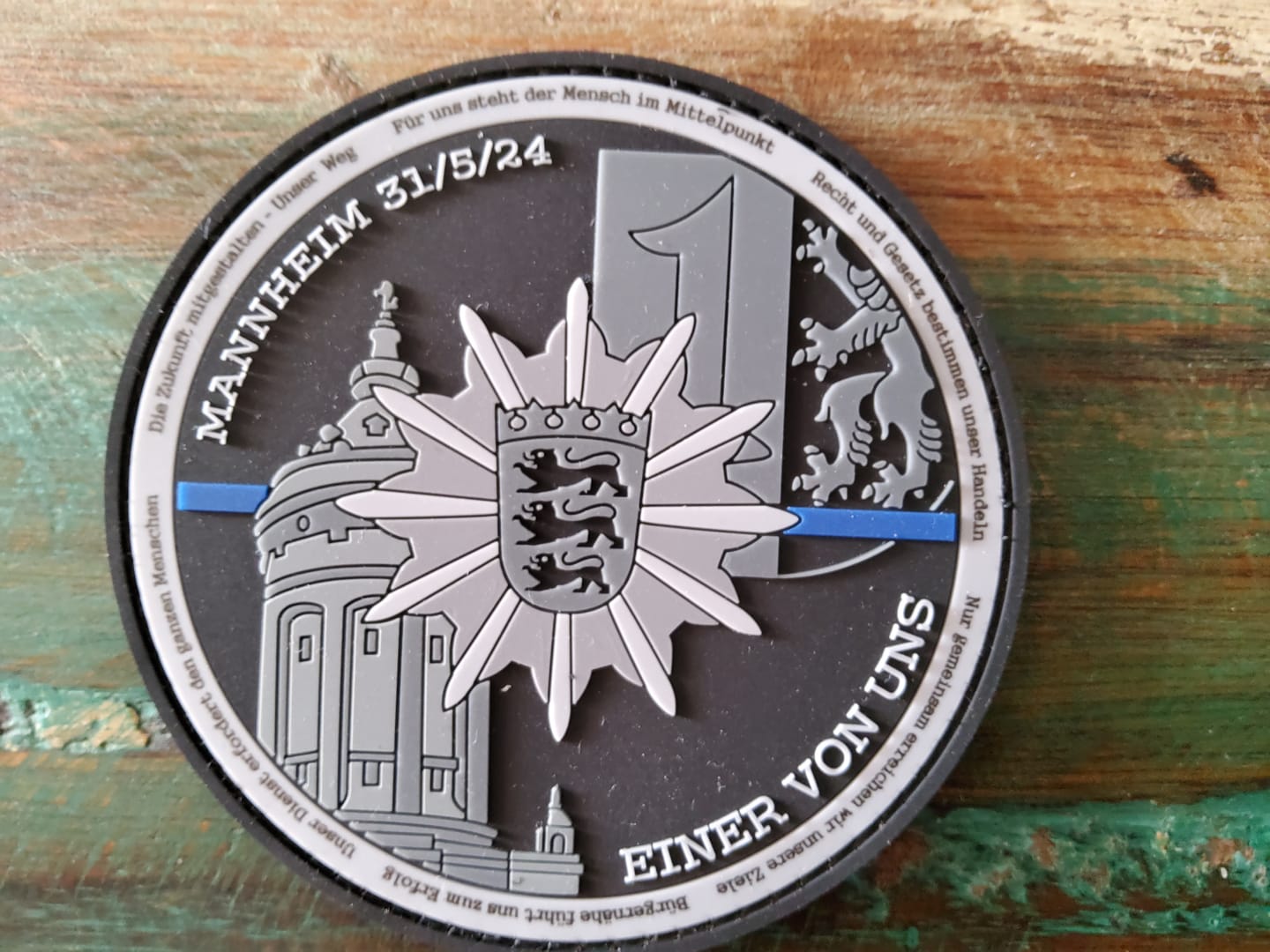 Customer photo review of #EINERVONUNS  Spenden-Patch