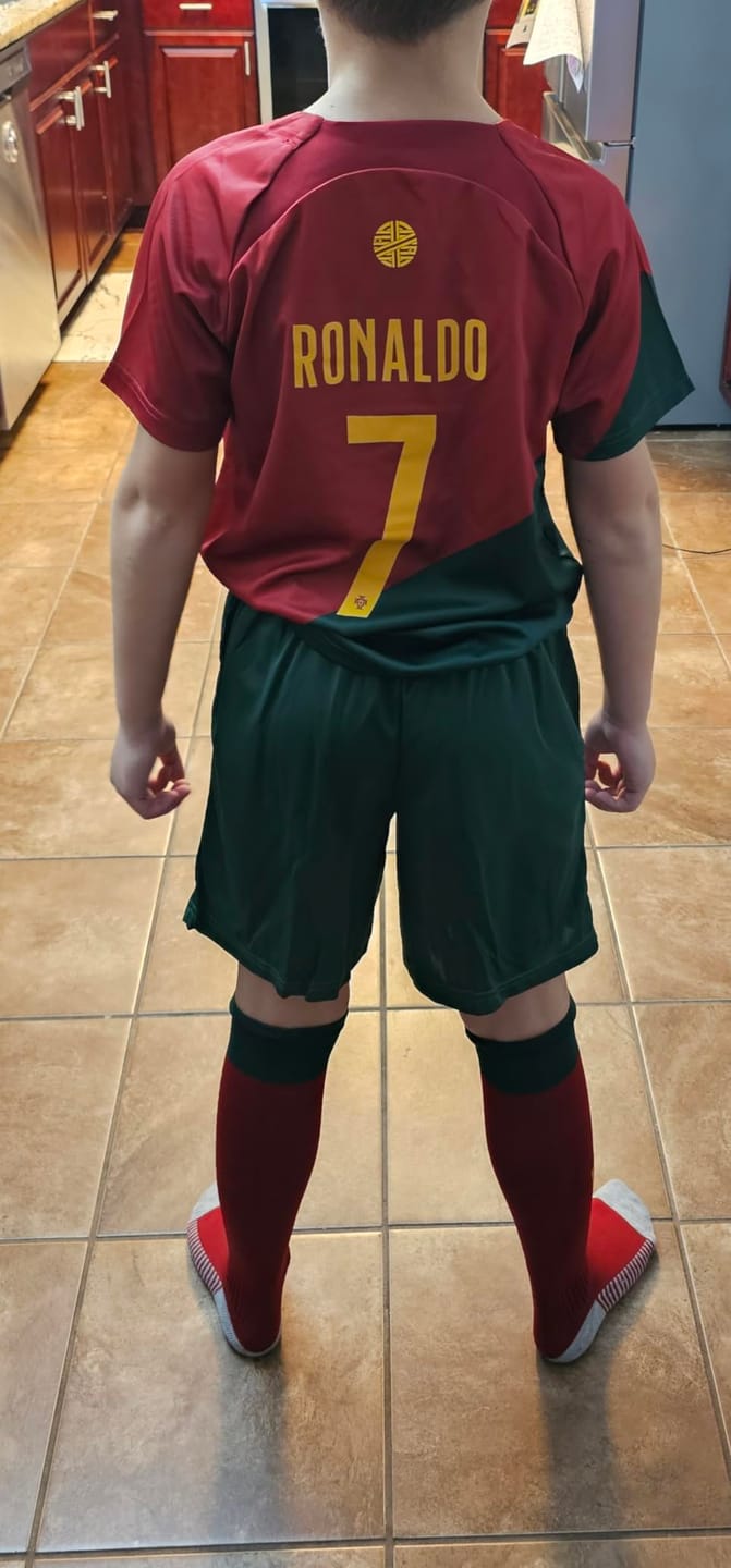 Customer photo review of Conjunto Portugal - EURO 2024