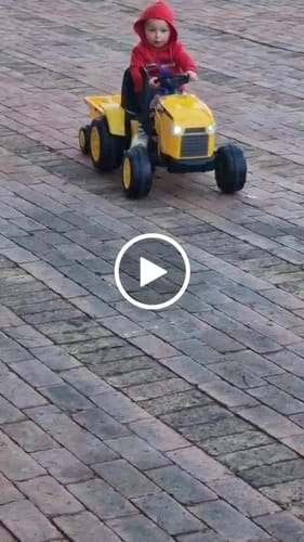 Customer video review of TRACTOR AND TRAILER RIDE ON CAR