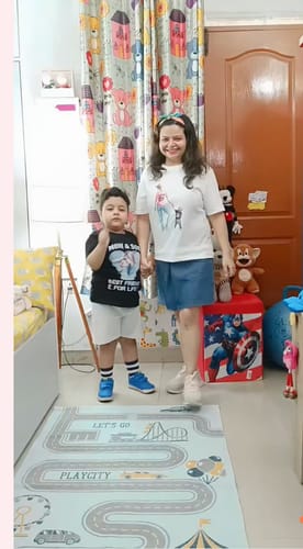 Customer photo review of MOM QUEEN WITH SON