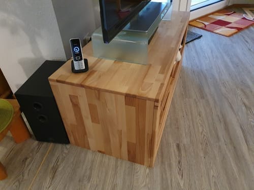 Customer photo review of Glas Aufsatz Erhöhung für TV, Bildschirm, PC, Monitor, Laptop - Satiniert