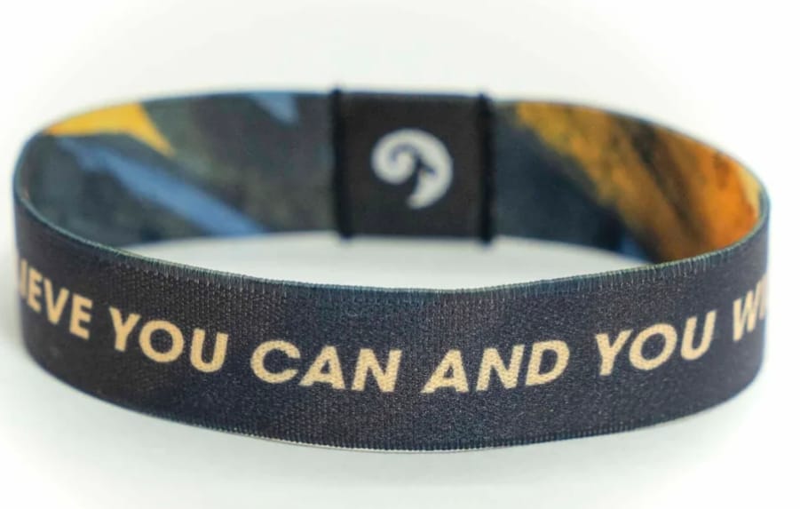 Customer photo review of Believe you can and you will - Elastisches Armband