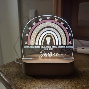 Customer photo review of Personalisierte Nachtlampe für Kinder Regenbogen