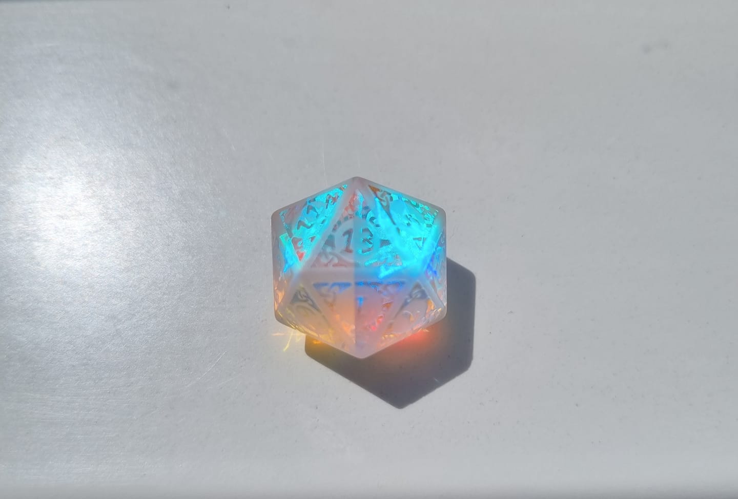Customer photo review of Prisma Ornament D20 / D10 / D6 / D4