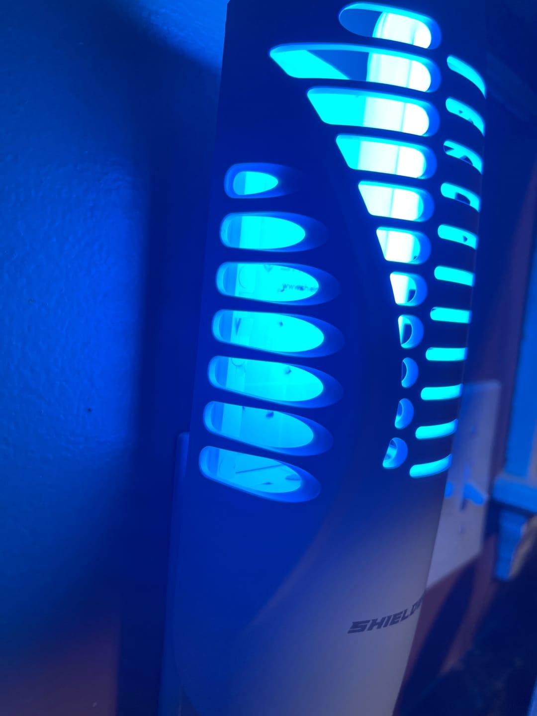 Customer photo review of Shieldeck® BuzzTrap - Ultimate Indoor Mosquito Smart UV Trap
