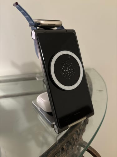 Customer photo review of PASSPORT - WIRELESS CHARGING STATION