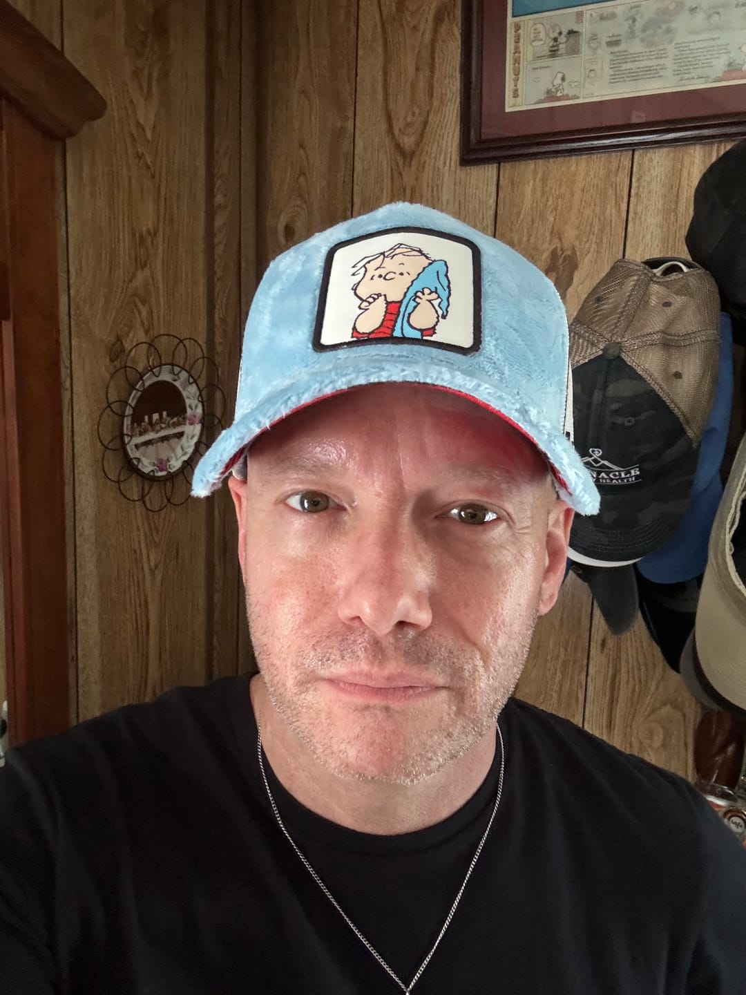 Customer photo review of OVERLORD X Peanuts: Linus