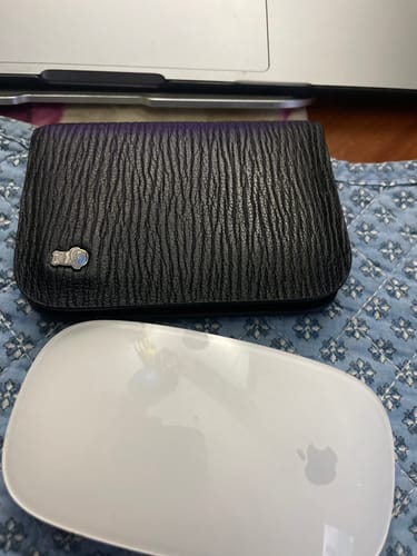 Customer photo review of Billetera Minimalista Cuero Alta calidad - Negra