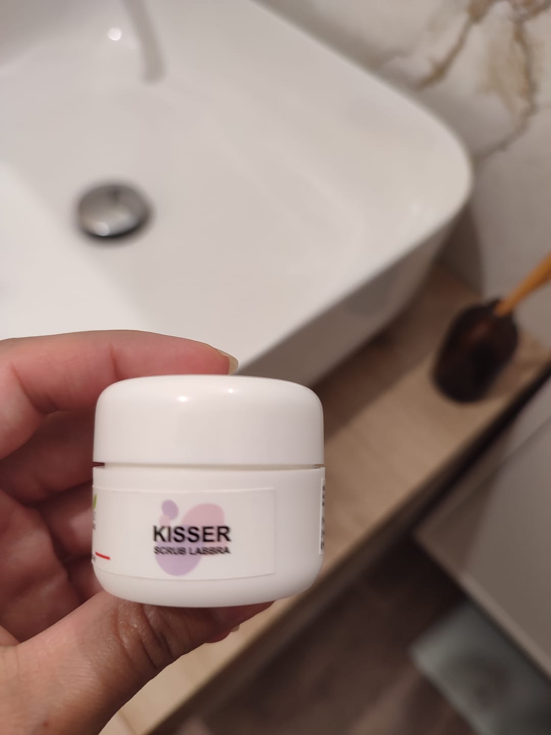 Customer photo review of Kisser