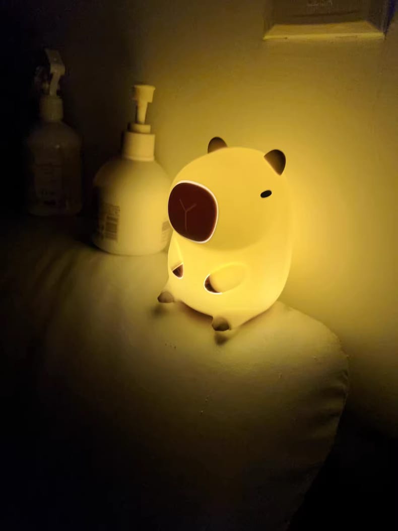 Customer photo review of MeWaii® Squishy Silicone Tap Tap Night Light 2025 - Best Gift For Girls and Kids