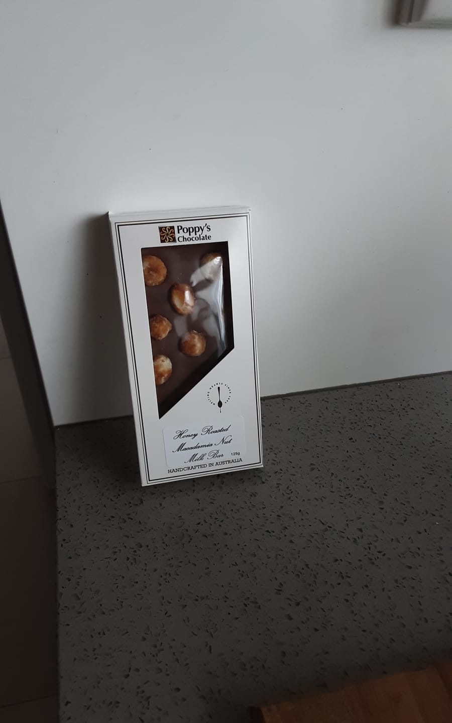 Customer photo review of Honey Roasted Macadamias and Milk Chocolate Block 125g