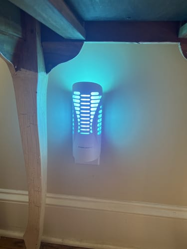 Customer photo review of Shieldeck® BuzzTrap - Smart Indoor Bug Zapper
