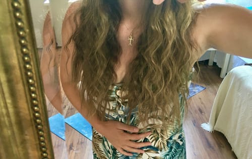 Customer photo review of 6% Ylang-Ylang-Dreams Haarseife (Beruhigend & Tiefenpflegend)