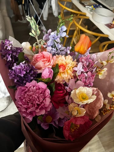 Customer photo review of Bright Silk Flowers