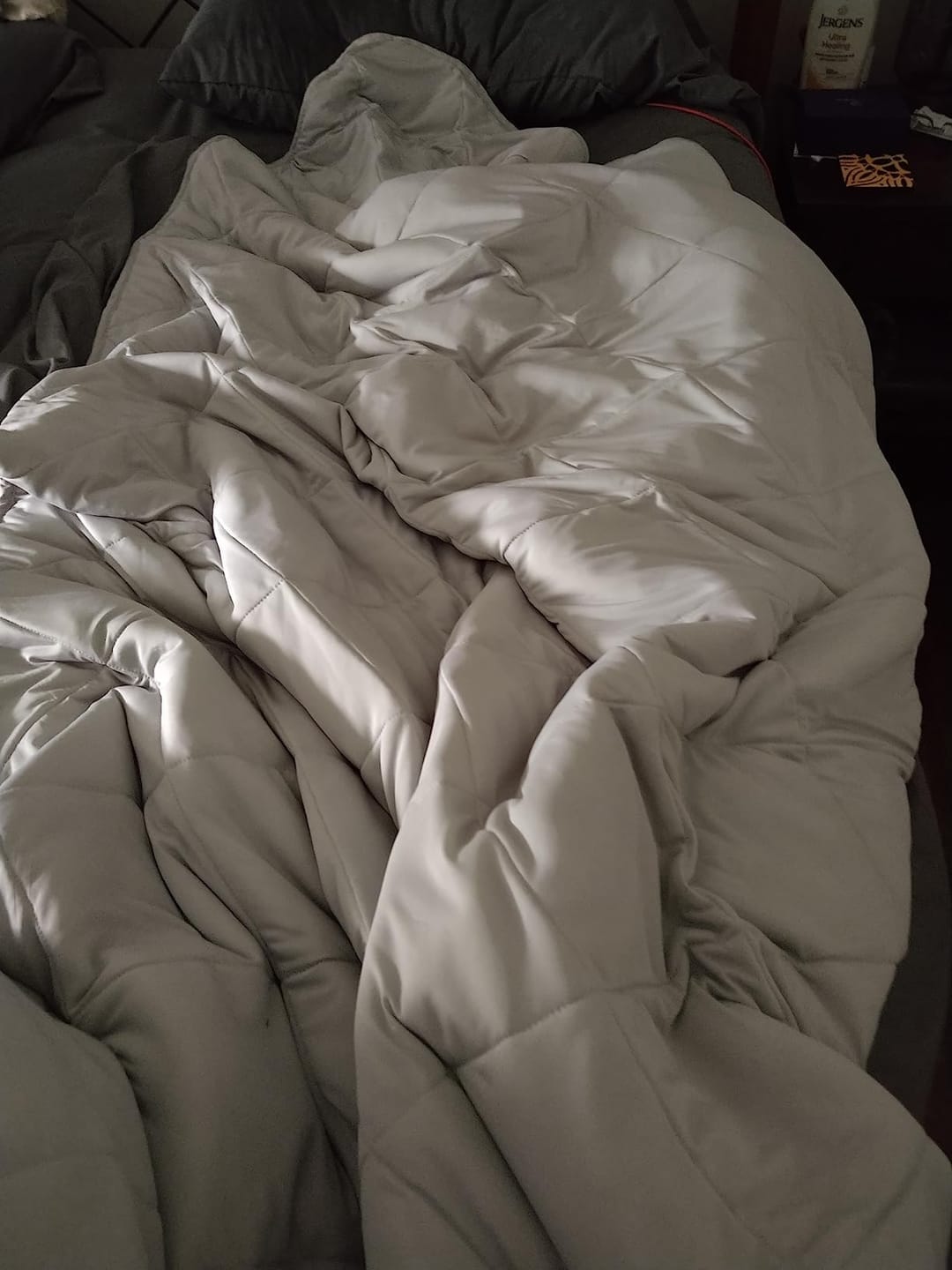 Customer photo review of Cooling Blanket™