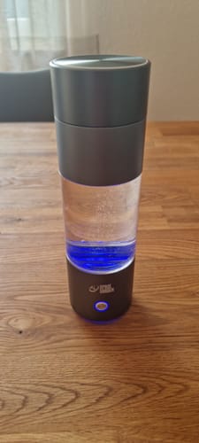 Customer photo review of Wasserstoff-Wasserflasche