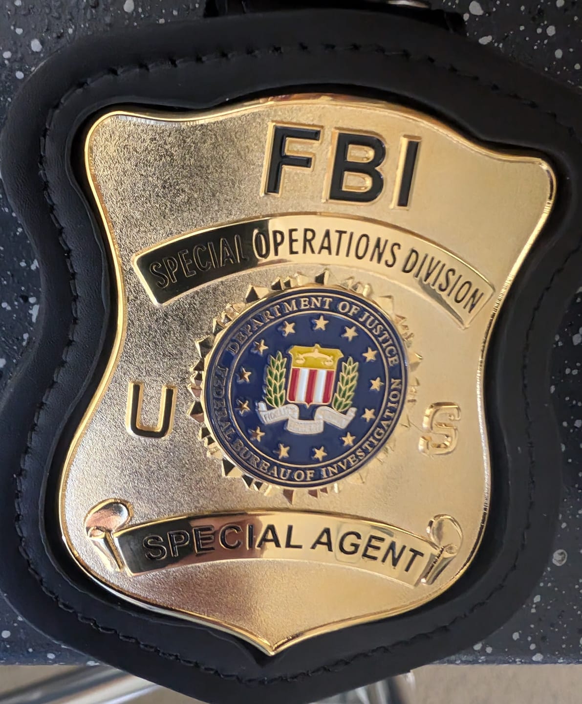 Customer photo review of US FBI Special Operations Division Special Agent Badge Solid Copper Replica Movie Props