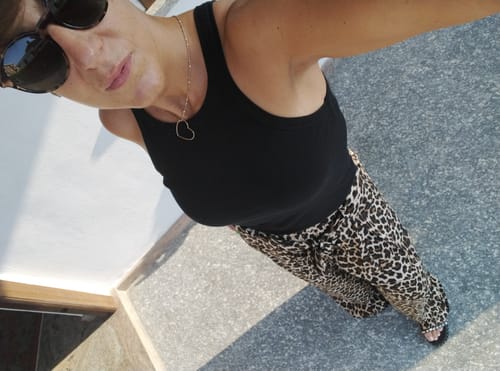 Customer photo review of Pantalone morbido Leopardato con cinturina