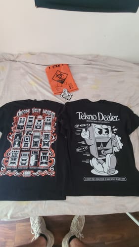 Customer photo review of Choose Your Weapon - T-shirt