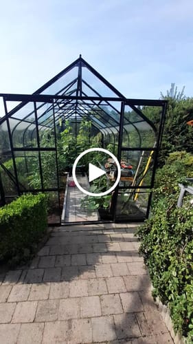 Customer video review of Automatischer schwarzer Gewächshausfensterheber aus Aluminium