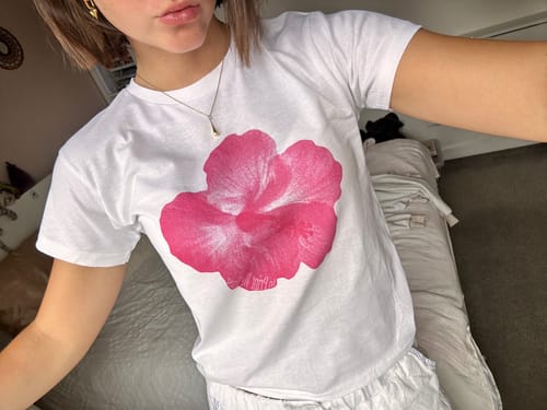 Customer photo review of 'Hibiscus' baby tee