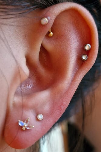 Customer photo review of CHLUXE • KAMALA Cartilage Stud - 14K Yellow Gold