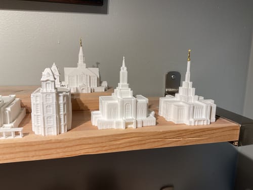 Customer photo review of Orem Utah Temple Statue