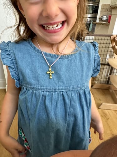 Customer photo review of Light Pink Tai Necklace