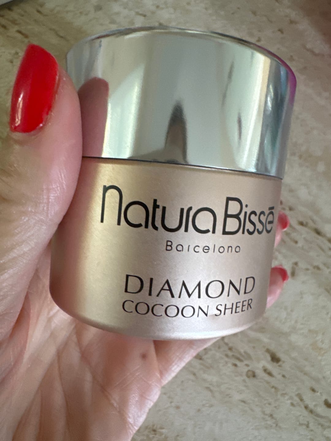 Customer photo review of Natura Bissé Diamond Cocoon Sheer Cream SPF 30 PA++