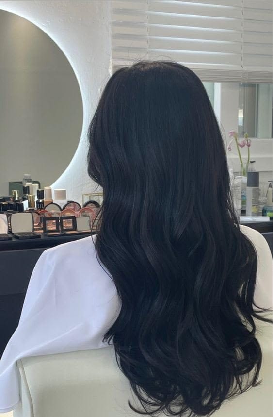 Customer photo review of Moresoo Virgin Hair Extensions Black Soft Hair Sew In Hair Weave Hair Bundles (#1)