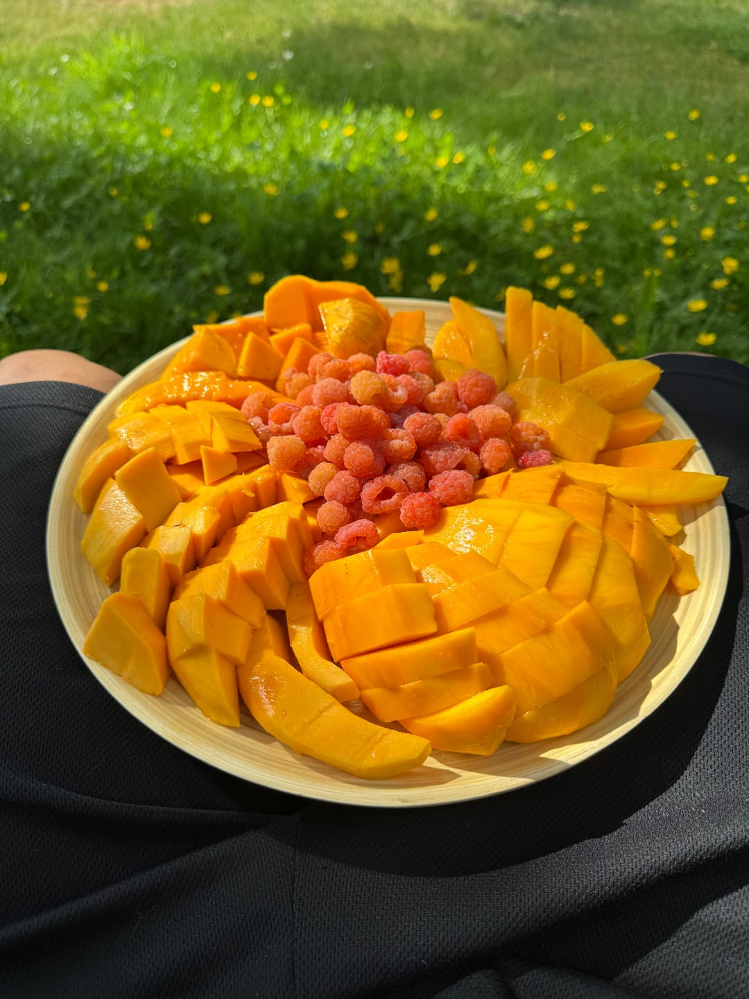 Customer photo review of Mango Mix Box